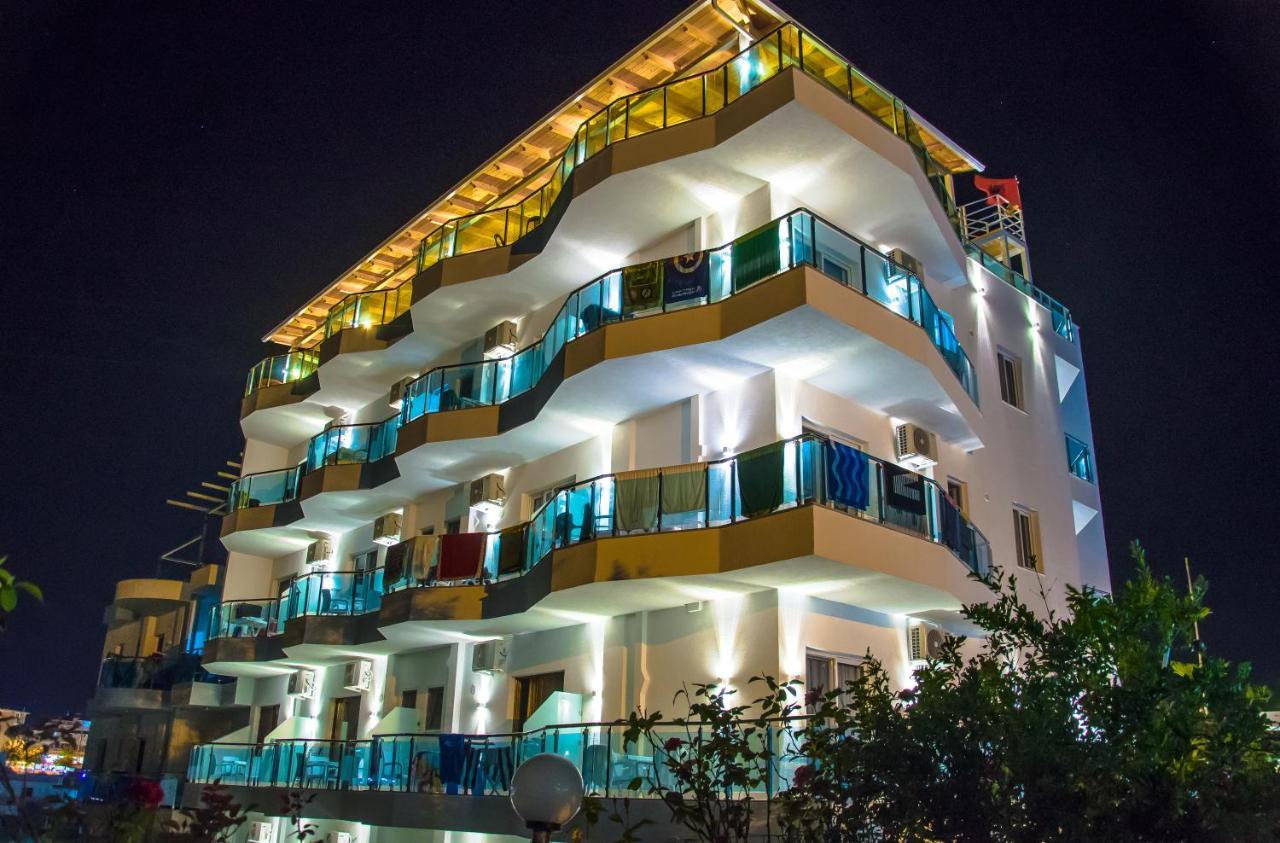 Hotel Landi クサミル エクステリア 写真